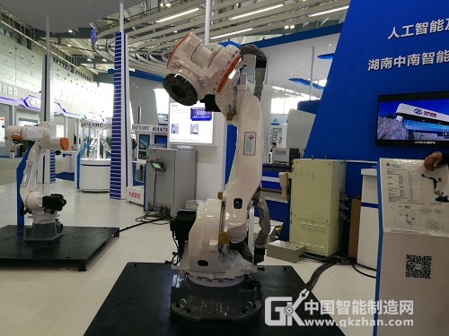 強大的前沿技術會讓企業管理去向何方?